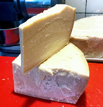 Parmigiano Reggiano (1 LB)